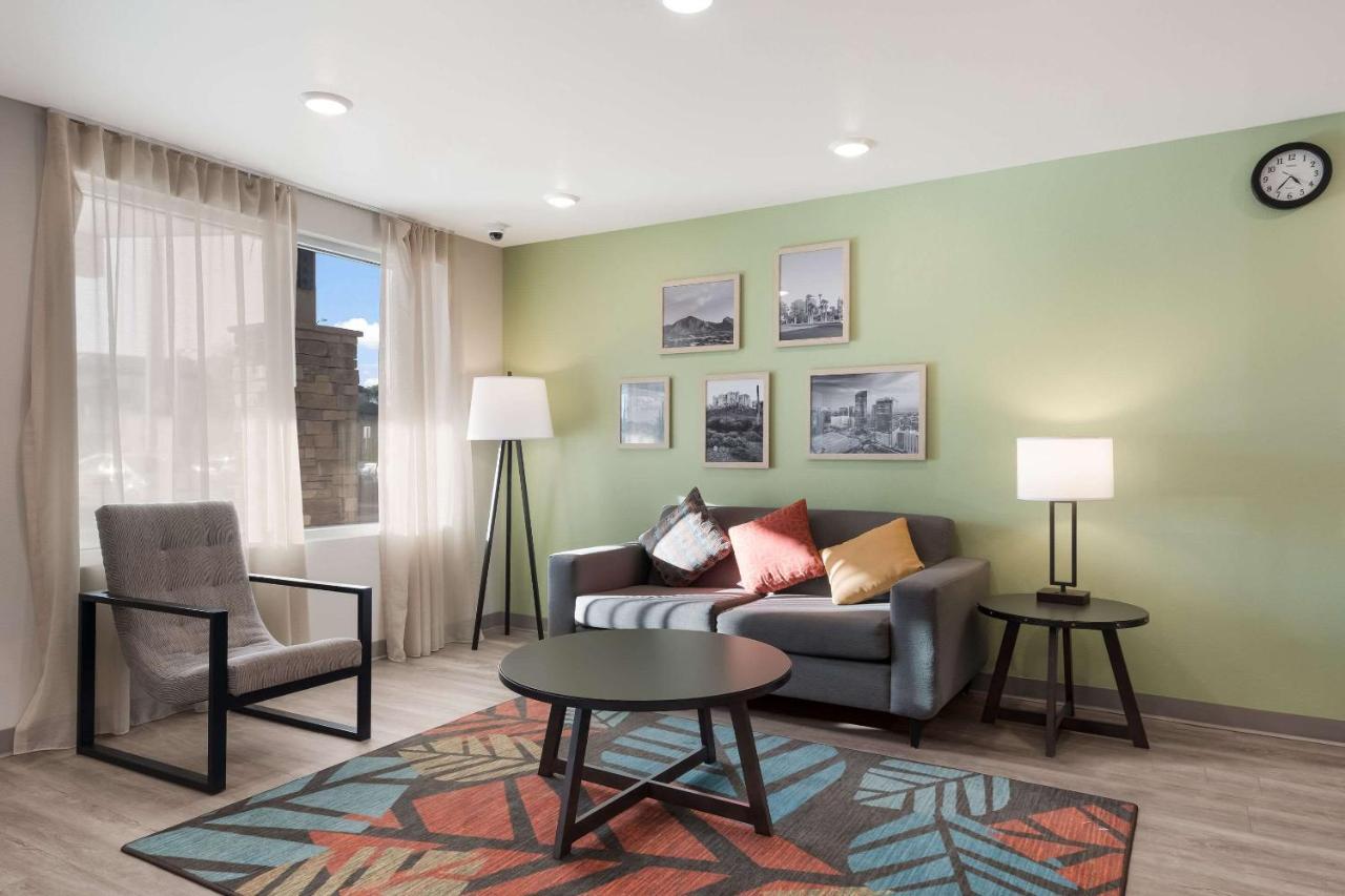 Woodspring Suites Phoenix-Deer Valley Extérieur photo