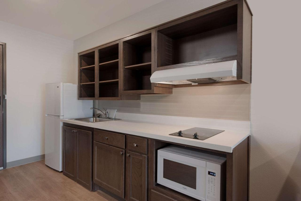 Woodspring Suites Phoenix-Deer Valley Extérieur photo